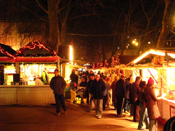 2007-12-16 19-40-37.JPG - Metz